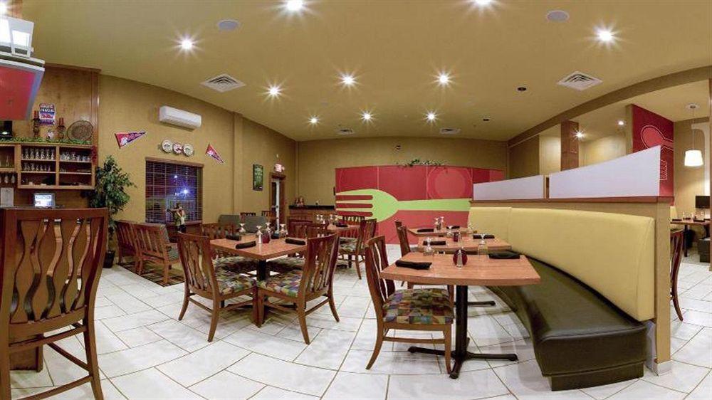 Holiday Inn Hotels Batesville By Ihg Eksteriør bilde